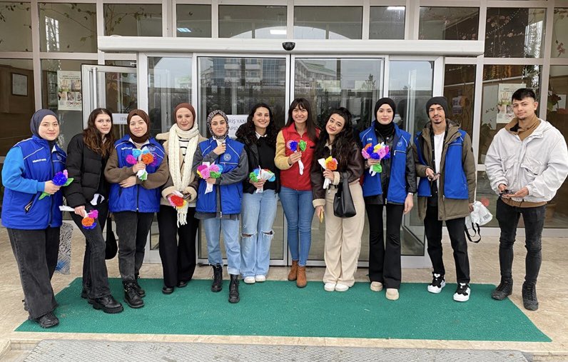 Afyon'da Gençlik Merkezi Gönüllülerinden Duygu Dolu Ziyaret