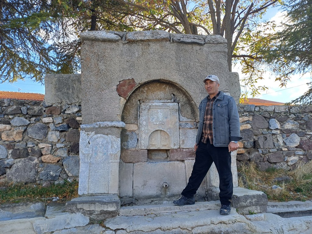 AFYON'DA 610 NÜFUSLU KÖYÜN SU ÇİLESİ ÇÖZÜLEMİYOR