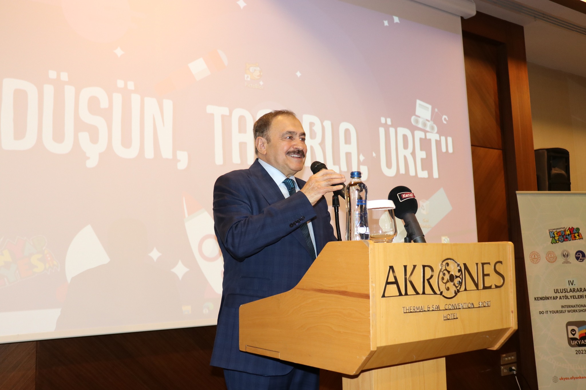 Mesleki Dil Edinimi ve Afyonkarahisar Kendin Yap Atölyesi 4.Uluslararası Sempozyumu Yapıldı…