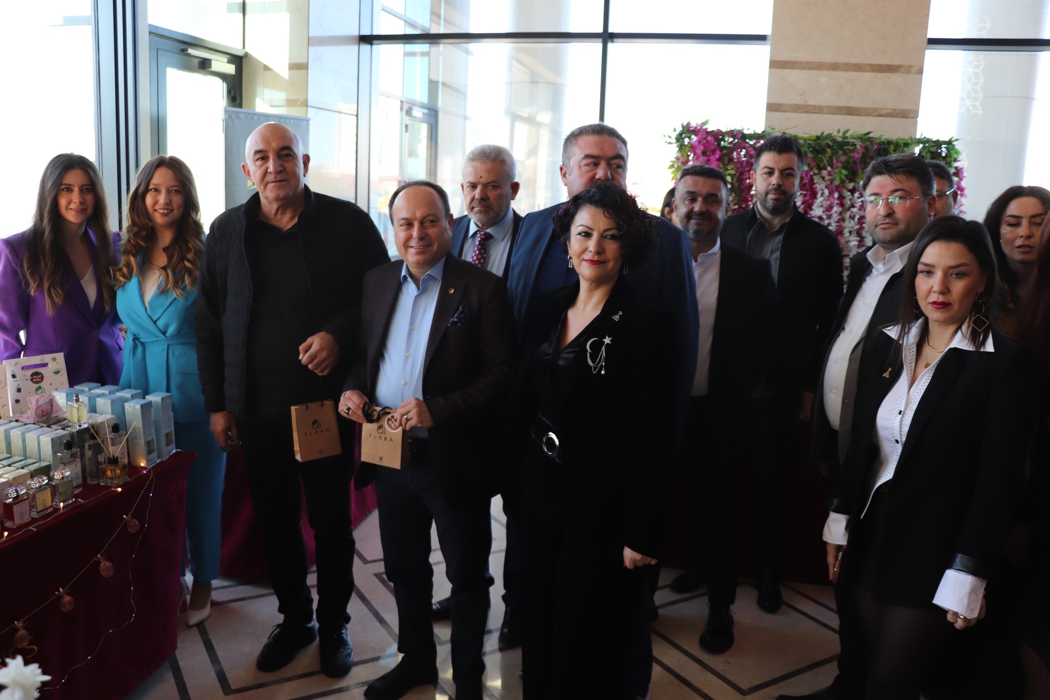 Afyon'da Kadın Girişimciler Yeni Yıl Festivali Düzenledi