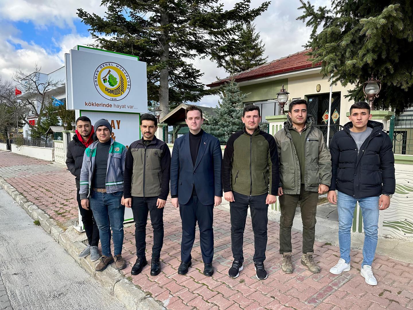 Önce Polisleri Sonra Ormancıları Ziyaret Etti. Kaymakam Nas Ziyaretlerini Sürdürüyor