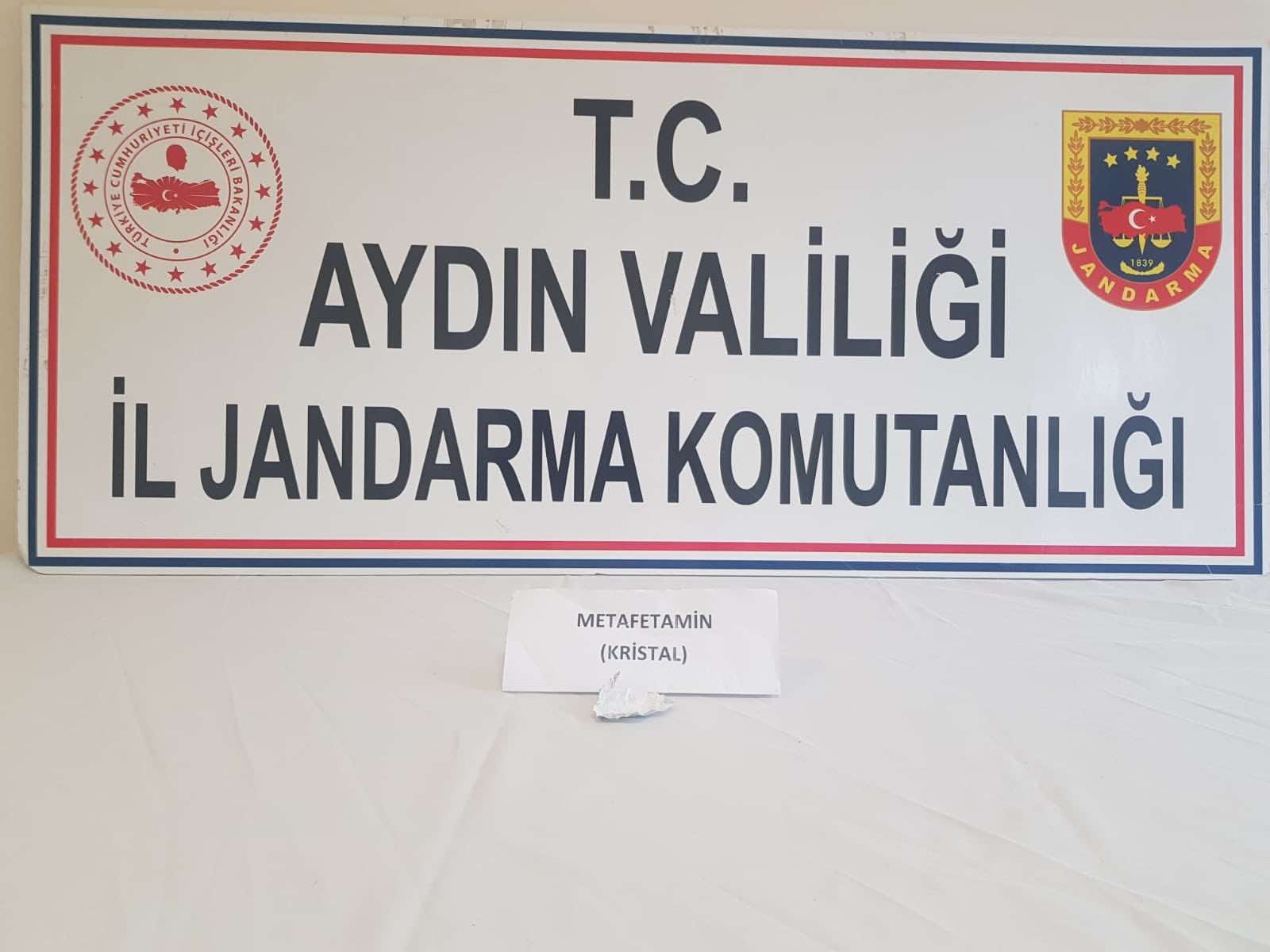 ŞAHISLARIN ÜZERİNDE UYUŞTURUCU ELE GEÇİRİLDİ