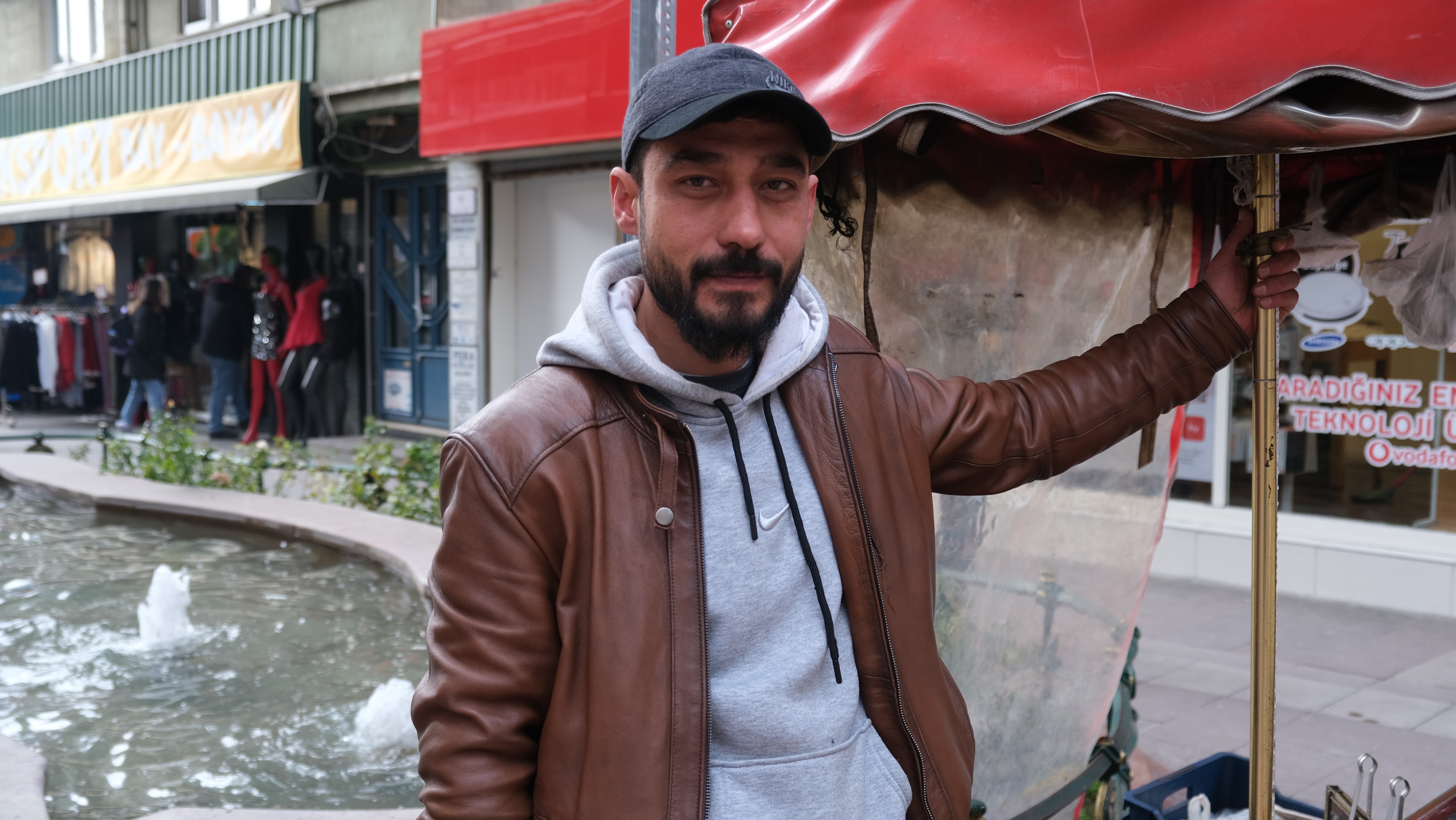 PİŞMİŞ KESTANENİN KİLOSU 500 LİRADAN SATILIYOR