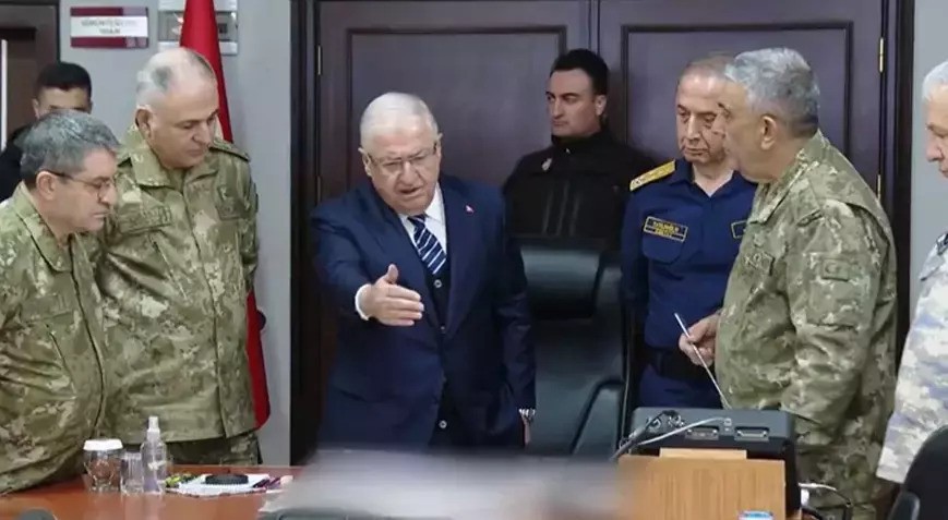 Milli Savunma Bakanı Güler ve Komuta Ekibi Hakkari'de