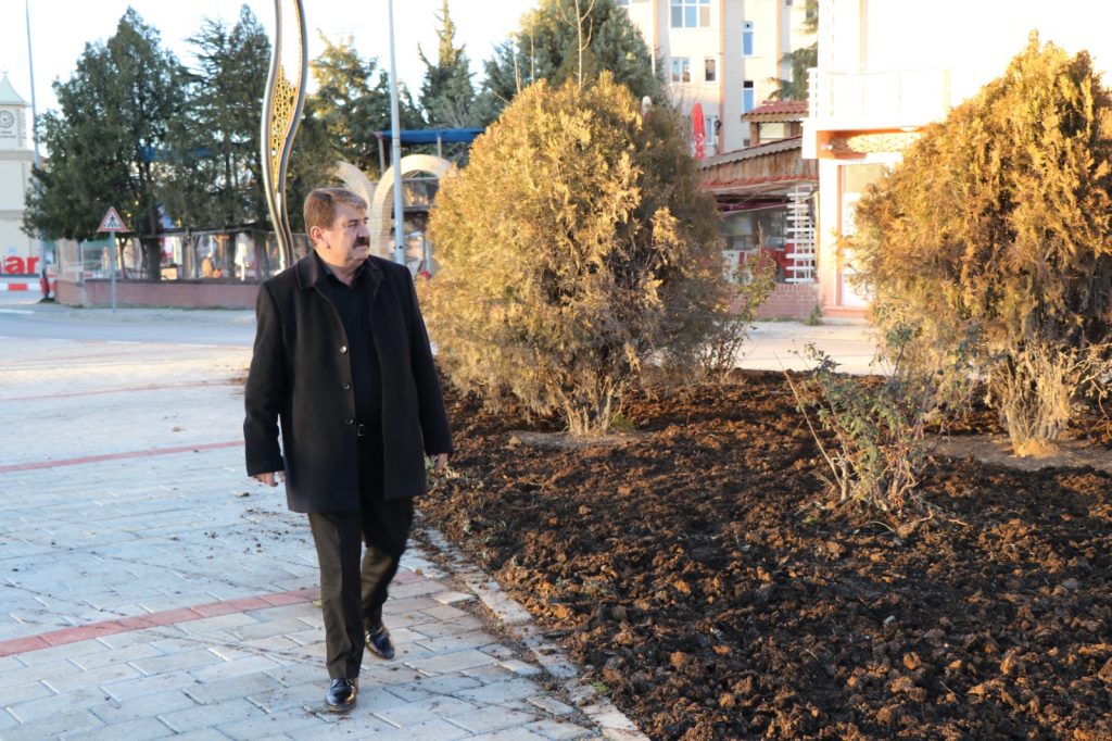 Başkan Sarı  Islah ve Peyzaj çalışmalarını yerinde inceledi
