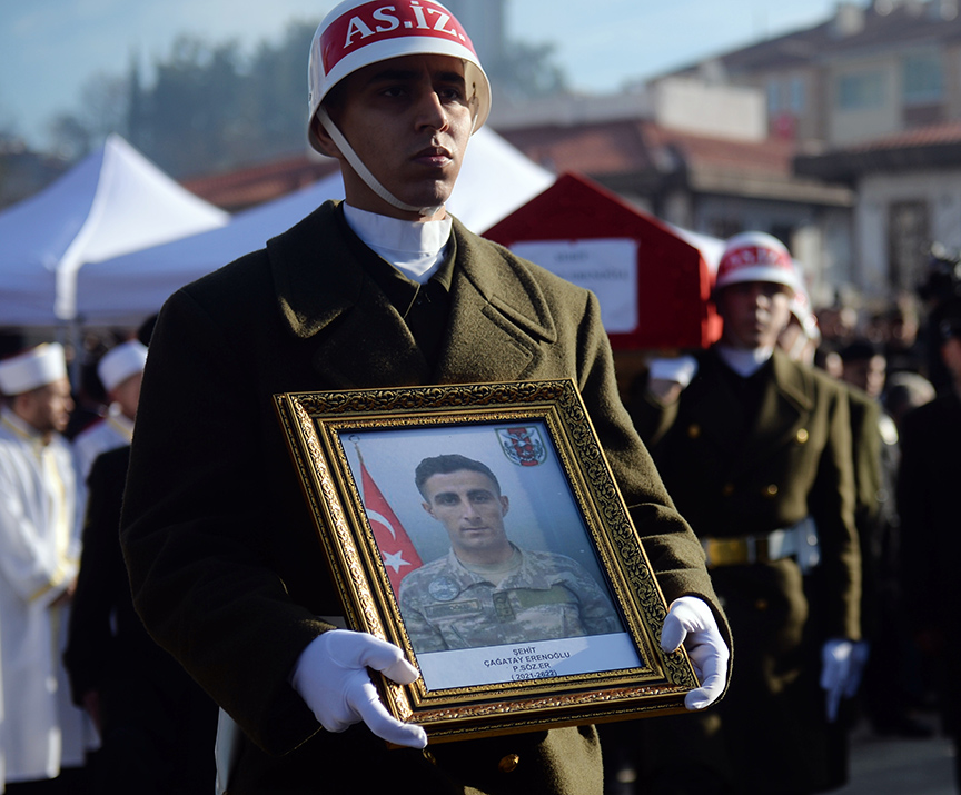 ŞEHİTLERİMİZİ UĞURLUYORUZ