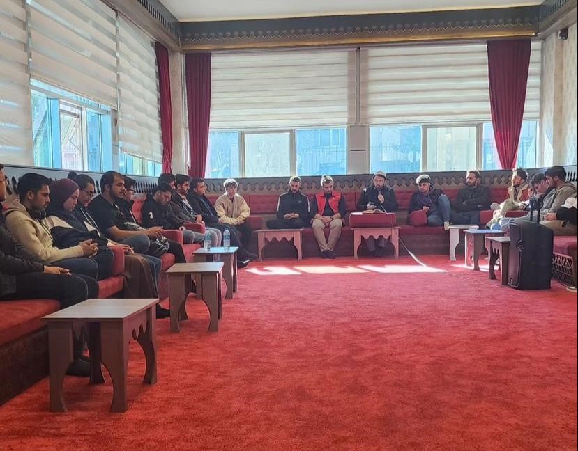 GSB yurtlarında şehitler için toplandılar