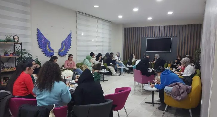 Emirdağ Belediyesi üniversite öğrencilerini ağırladı