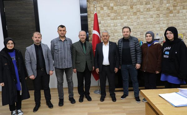 Zeybek, "Yerel Yönetimlerle eğitim kurumları arasındaki bağ güçlenmeli"