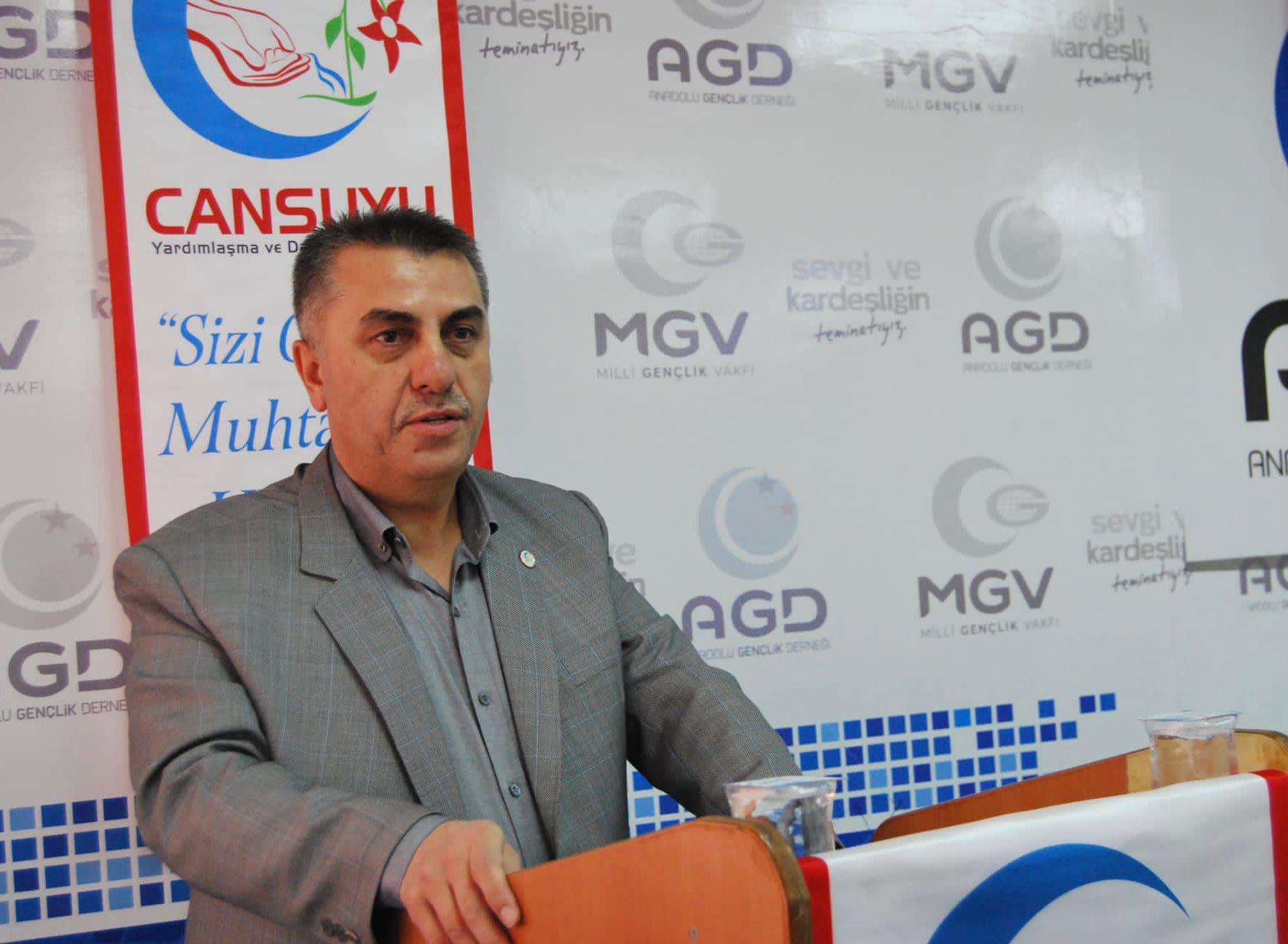Cansuyu, ilçe temsilcileri ile buluştu