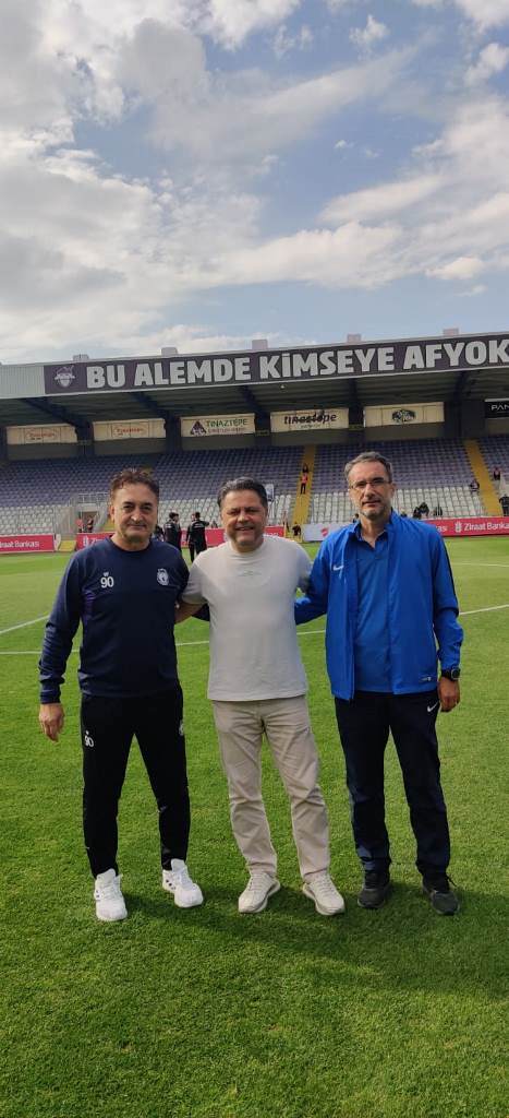 AFYONSPOR’U BÜYÜK FEDAKÂRLIKLARIYLA SAHİPSİZ BIRAKMADILAR!