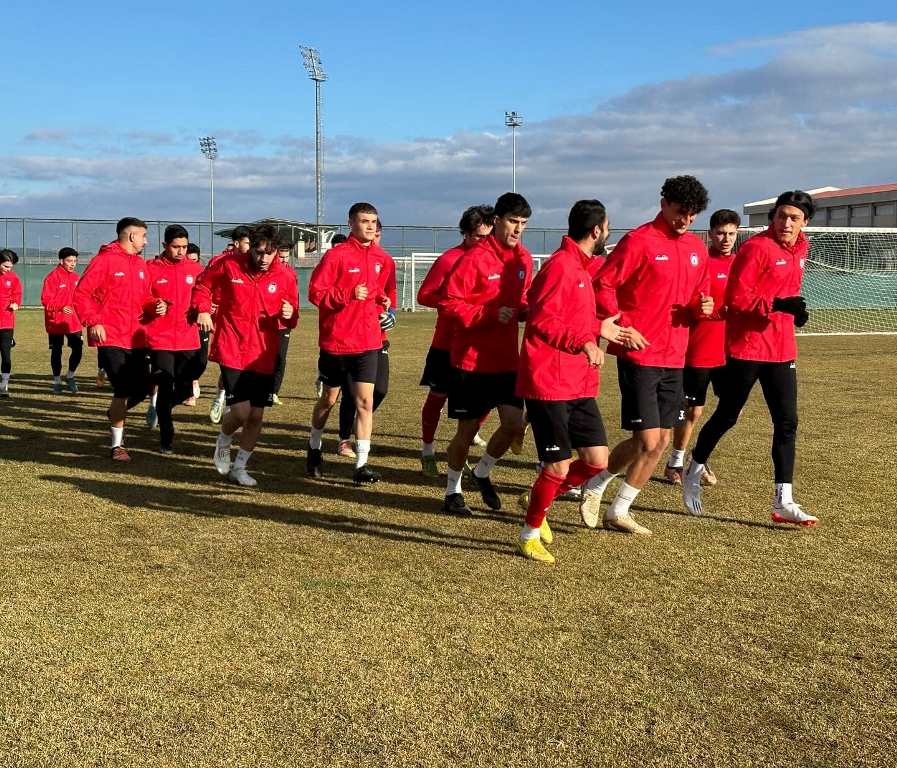 AFYONSPOR’U BÜYÜK FEDAKÂRLIKLARIYLA SAHİPSİZ BIRAKMADILAR!