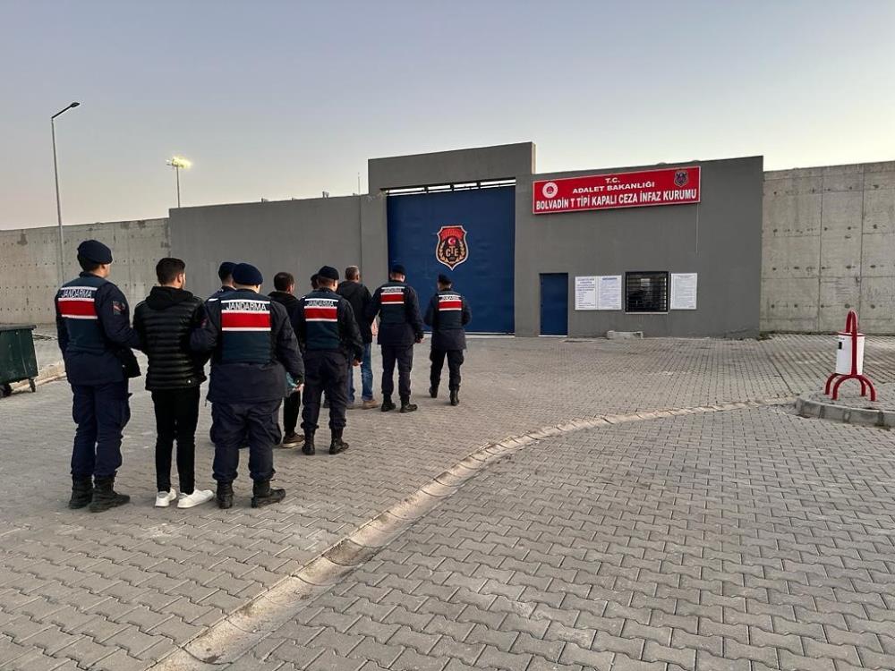 Haklarında Hapis Cezası Bulunan Zanlılar Yakalandı