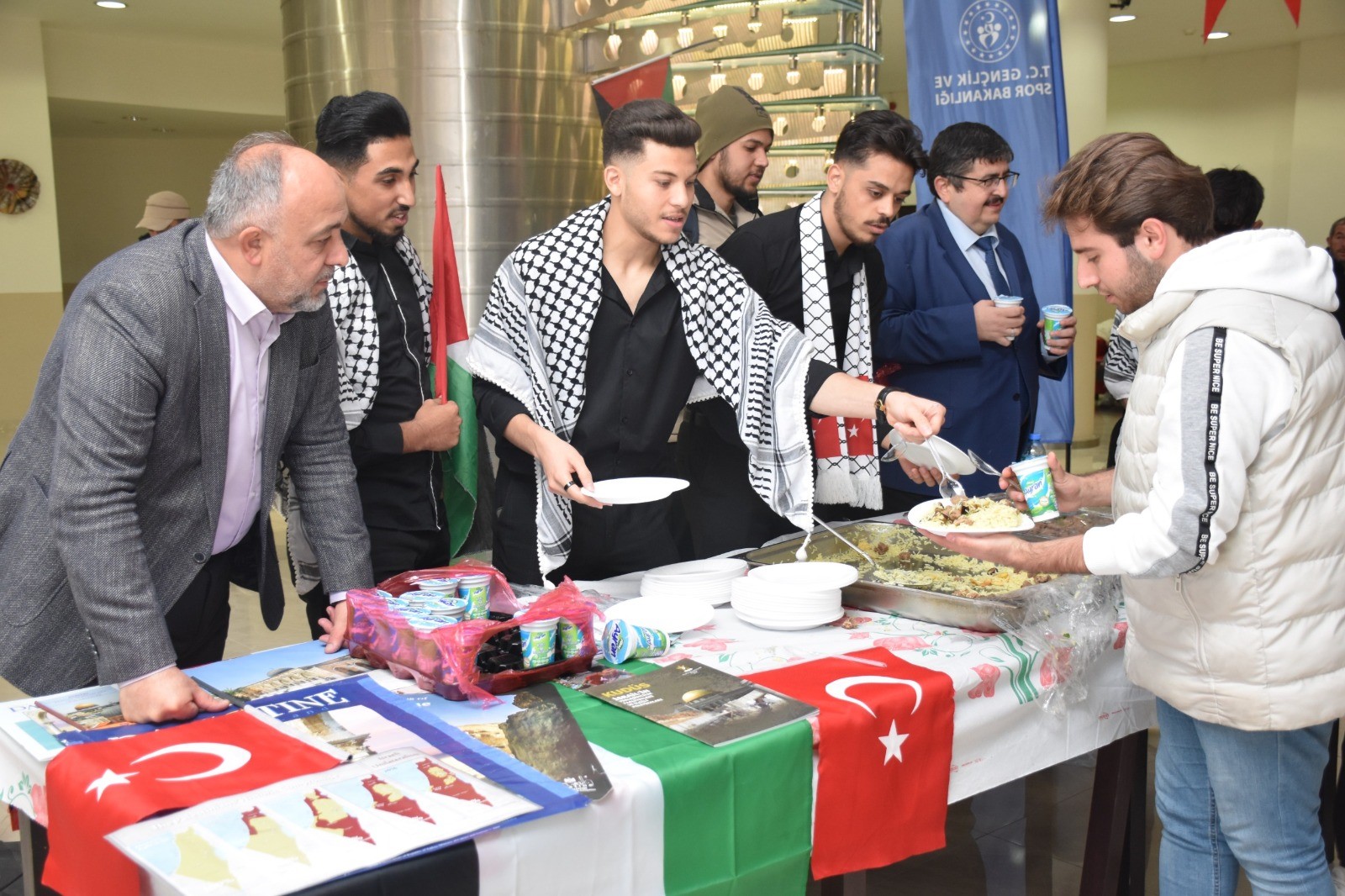 “Filistin Temalı Uluslararası Kültür Buluşmaları” Düzenlendi