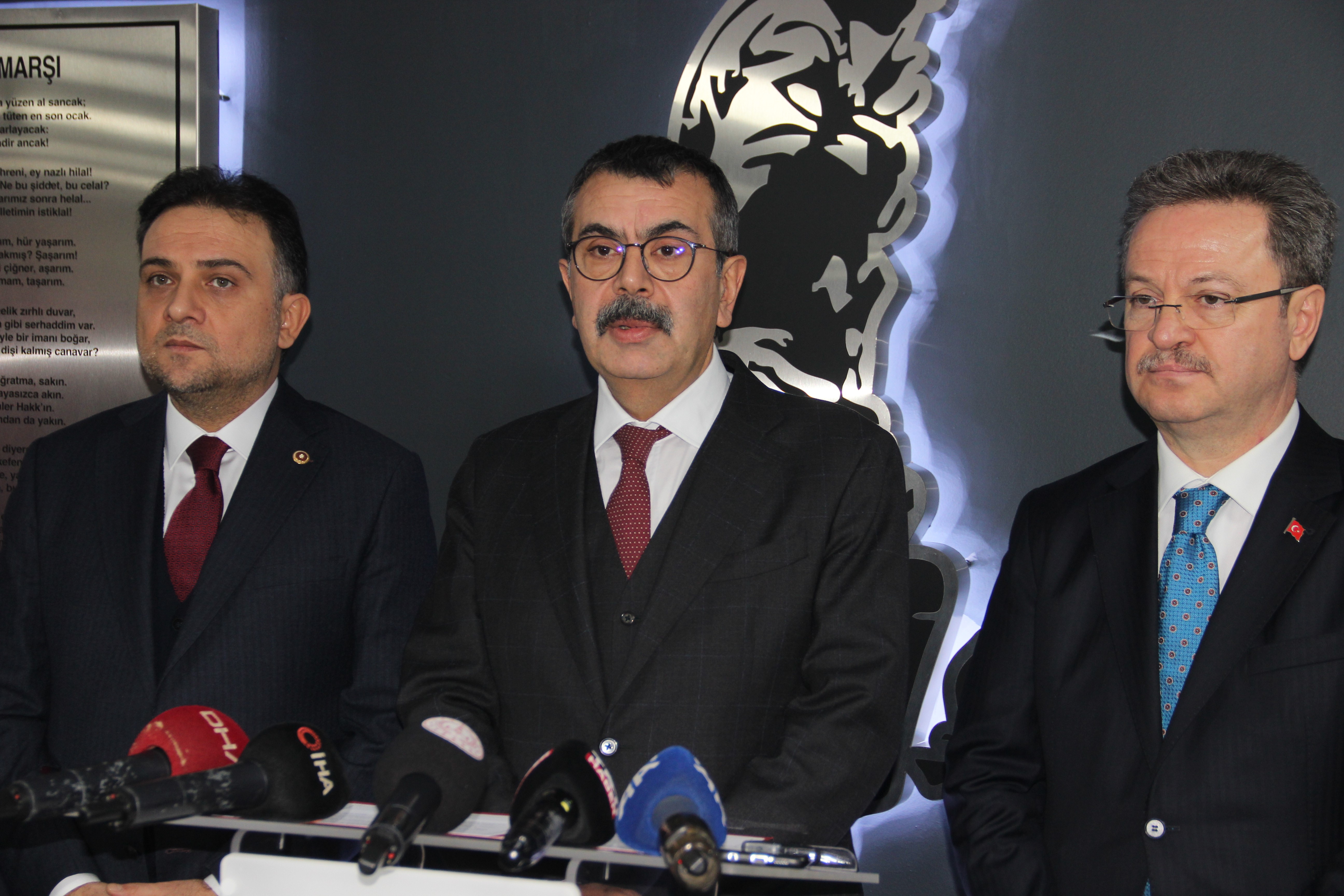 BAKAN TEKİN AÇIKLAMALARDA BULUNDU