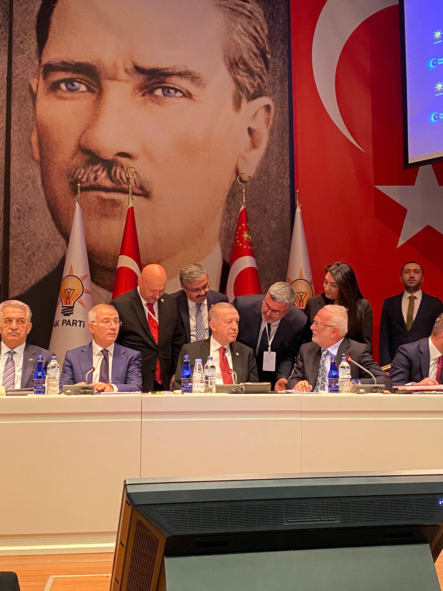 AK Parti Afyonkarahisar Milletvekili Ali Özkaya Erdoğan ile yerel seçim toplantısında