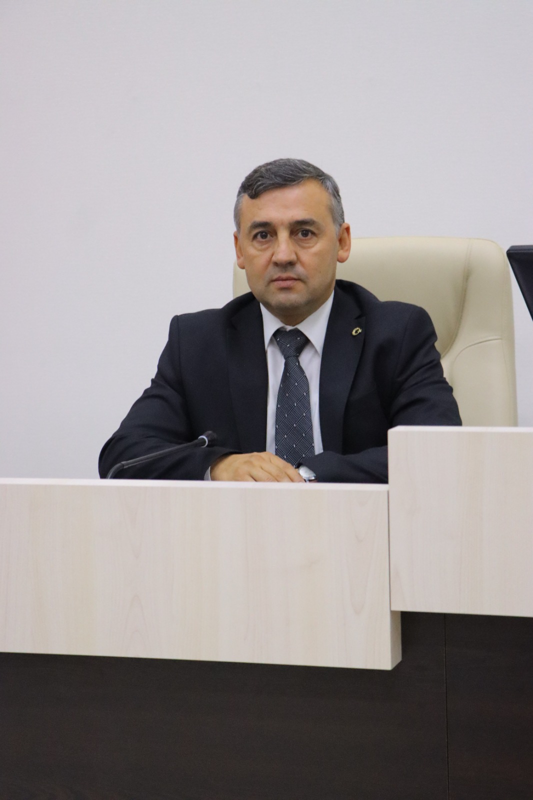 BAŞARILI SİYASETÇİ ALİ KARKI AK PARTİNİN HANGİ KADEMESİNDE GÖREV ALACAK ?