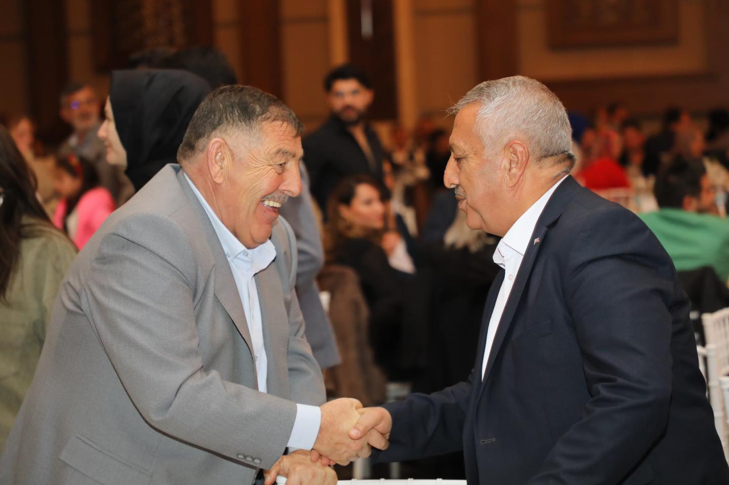 AK Parti Afyonkarahisar İl Teşkilatı Üyelerini Buluşturan Düğün
