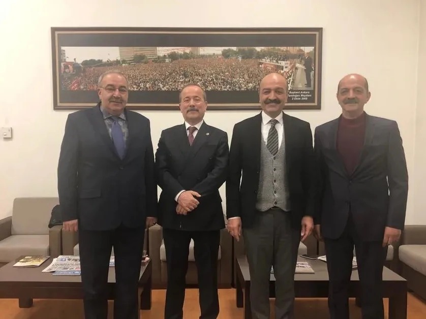 MHP milletvekili  Taytak,  Sarıkamış Belediye Başkanı Harun Hayali'nin Cenaze Törenine Katıldı
