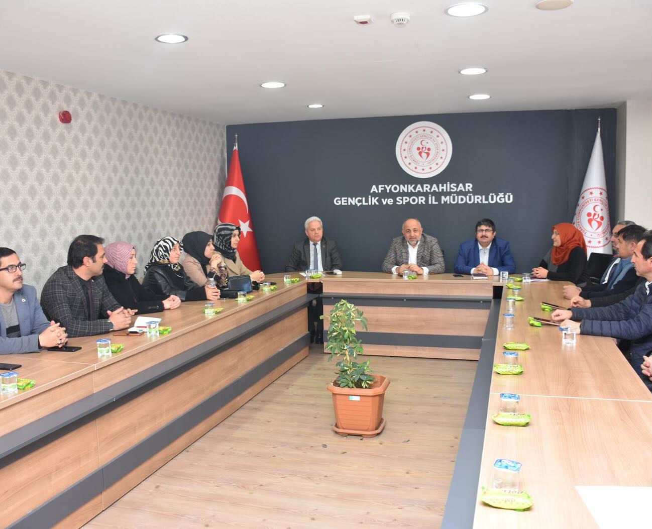 AFYONKARAHİSAR GENÇLİK VE SPOR İL MÜDÜRLÜĞÜ İSTİŞARE TOPLANTISI GERÇEKLEŞTİRİLDİ