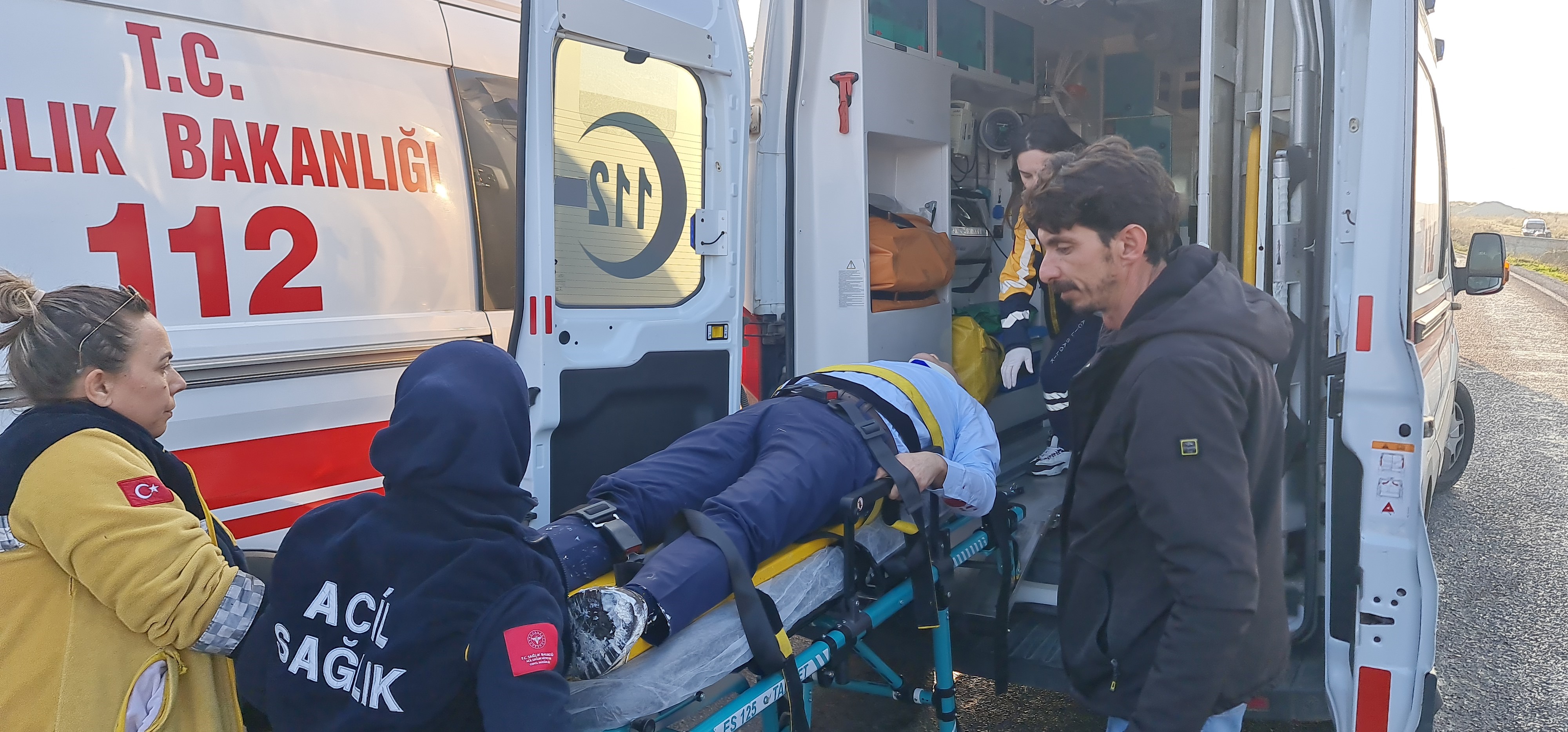 Ortalık Savaş Alanına Döndü: 2 Yaralı