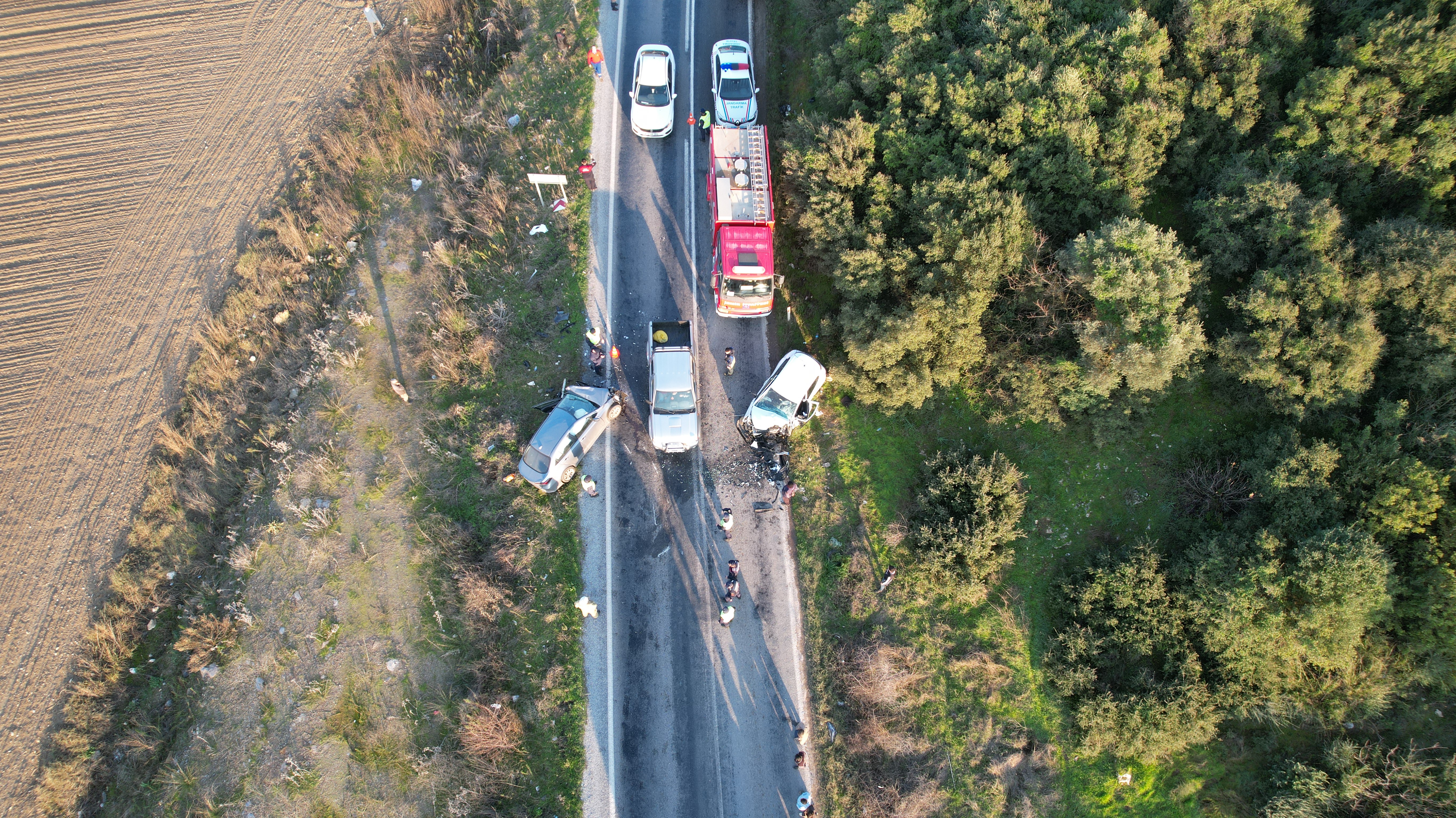 Ortalık Savaş Alanına Döndü: 2 Yaralı