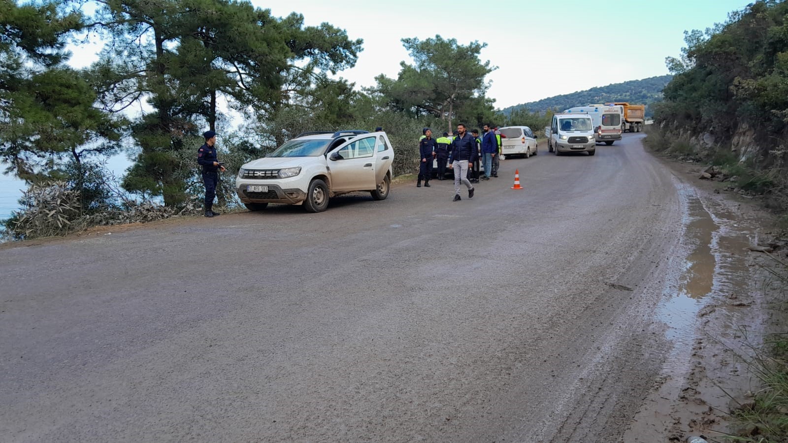 Minibüs Şarampole Yuvarlandı: 7 Yaralı
