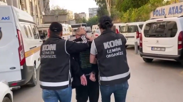 MAFYA YAPILARI BİR BİR ÇÖKERTİLDİ