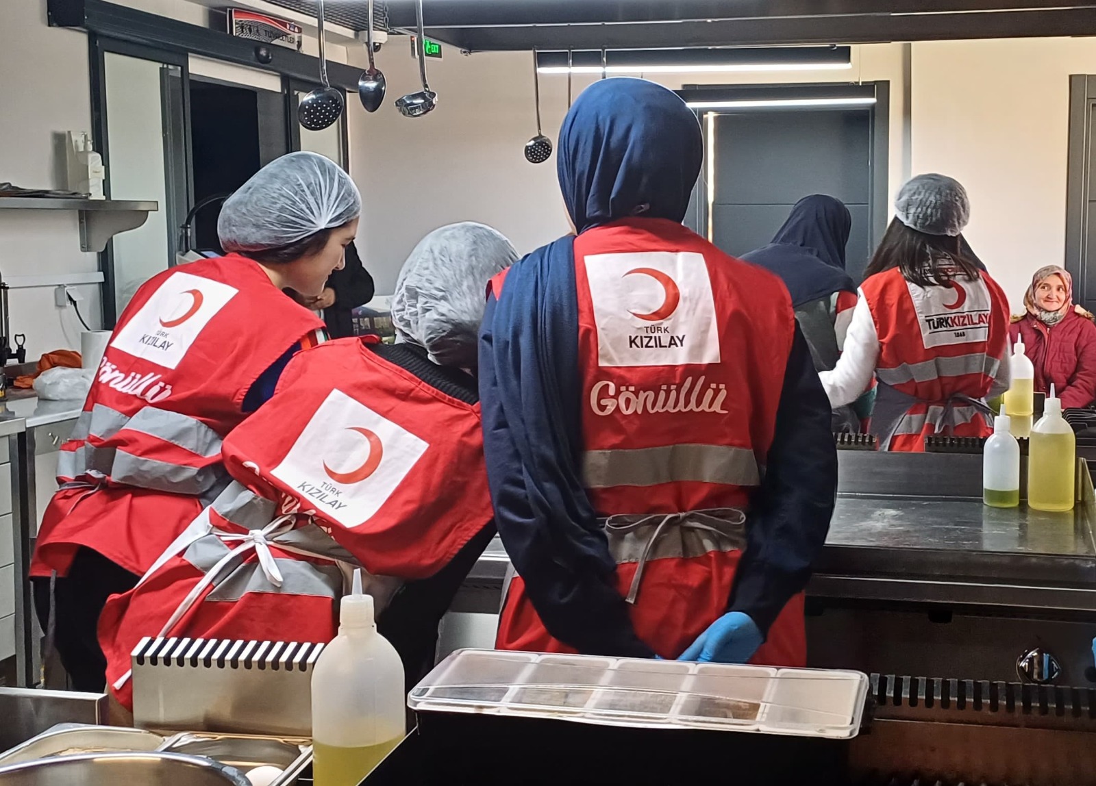 Başkan Özkara Misafirlerini Ağırladı