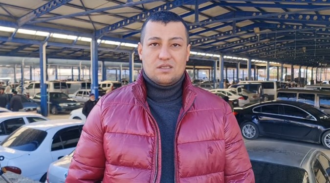 "AFYONKARAHİSAR SANDIKLI OTO PAZARINA YILIN SON GÜNÜ YOĞUN İLGİ!"