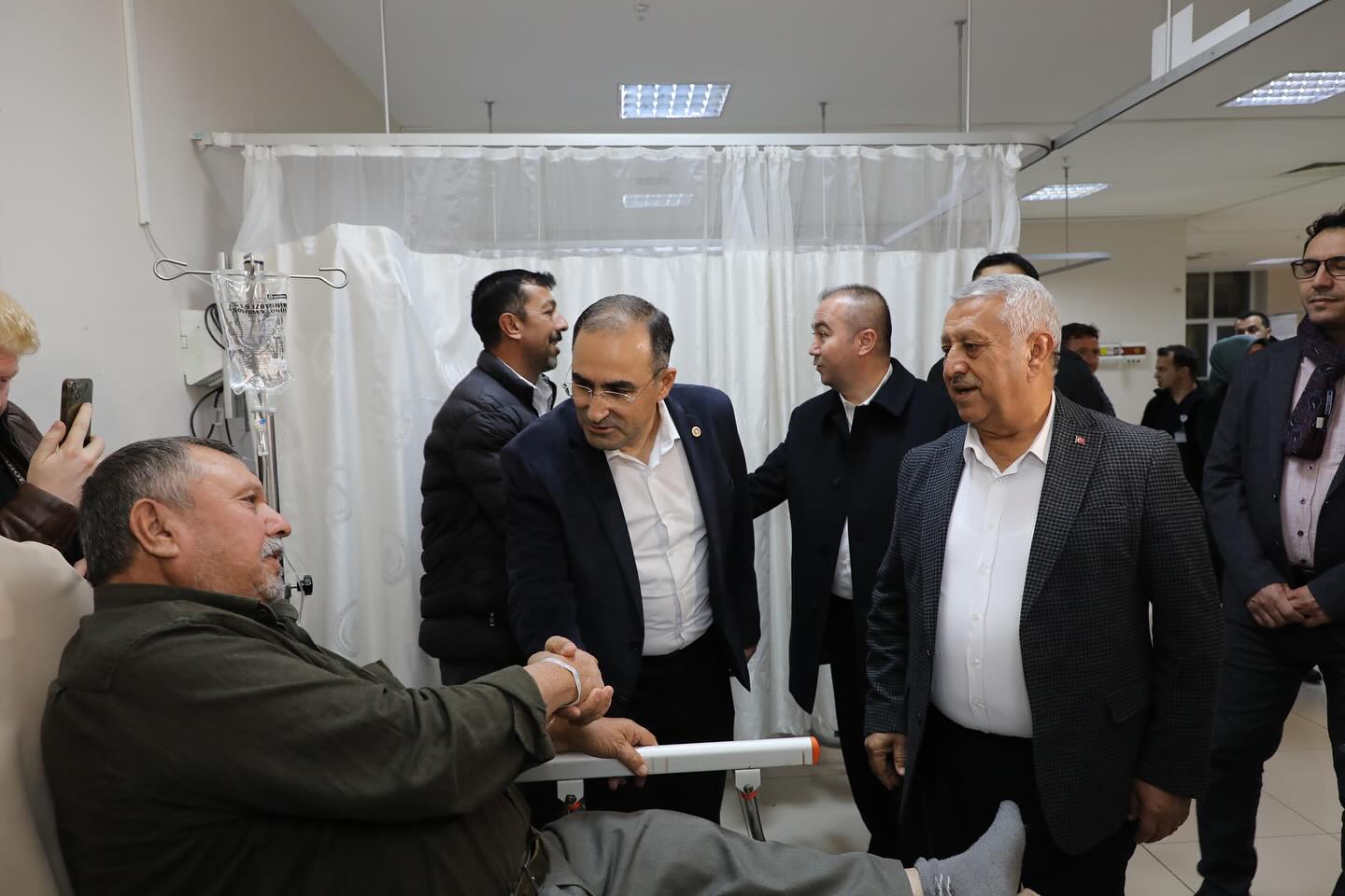 AK Partili Arslan'ın Yılbaşı  Mesaisi