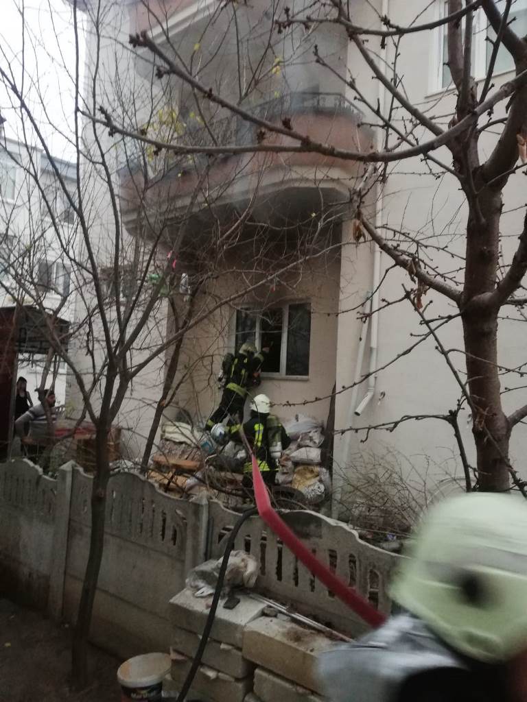 SAHİPATA MAHALLESİNDE KORKUTAN YANGIN!