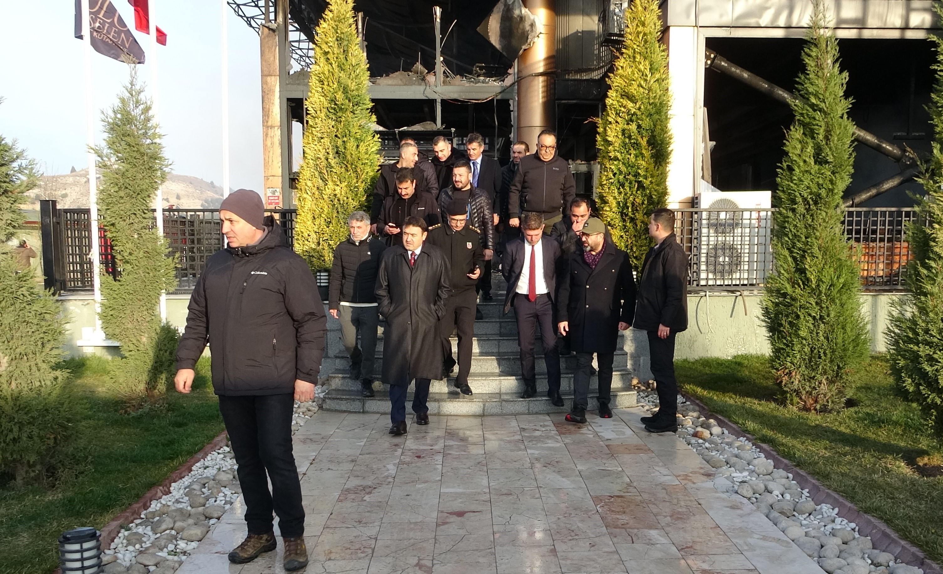 Porselen Fabrikasında Çıkan Yangın Kontrol Altına Alındı