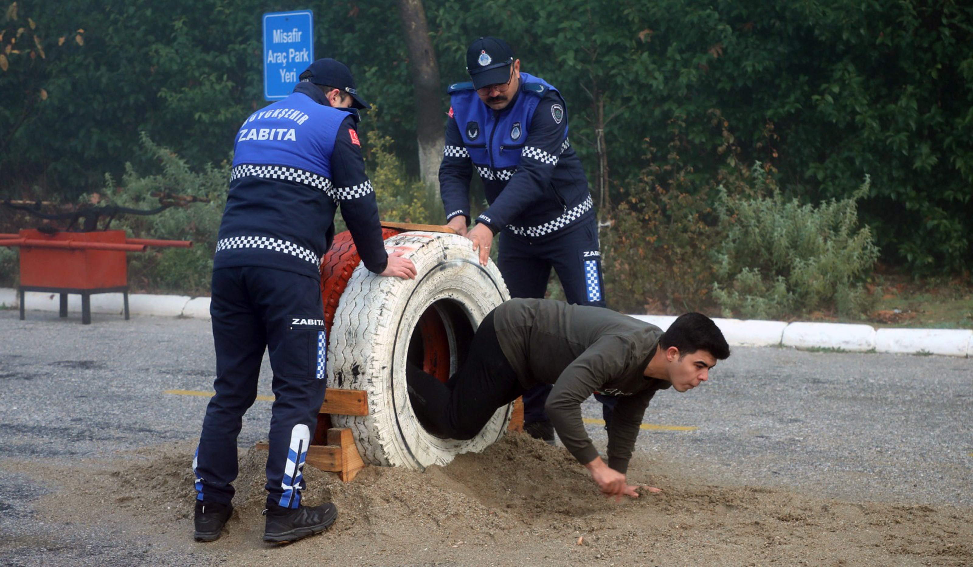 ZABITA SINAVLARI DEVAM EDİYOR
