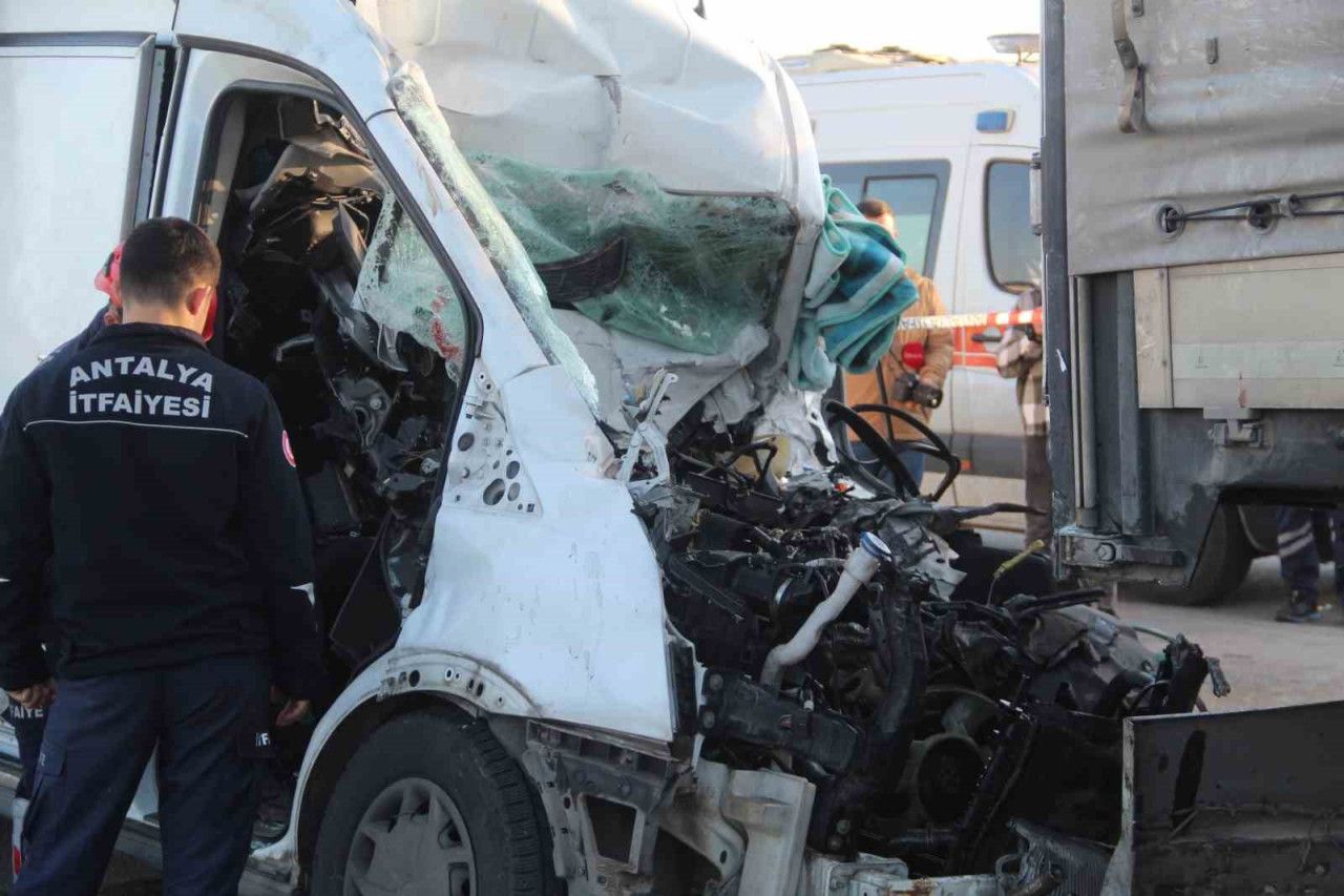 Afyonlu Genç Trafik Kazasında Hayatını Kaybetti