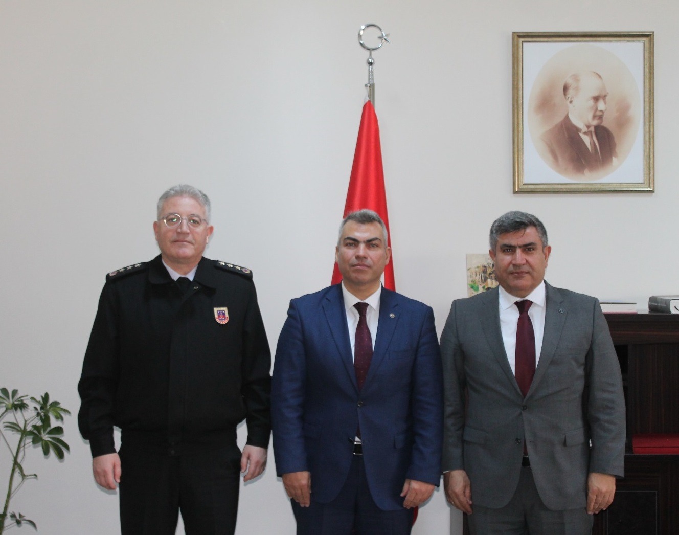 Emniyetin Etkili İsimlerinden Bölge Müdürü Ülgen'e Ziyaret