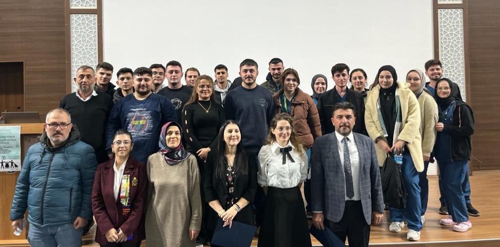 Otizm Dernek Başkanı Kavas AFSÜ'de Konuşmacı Oldu