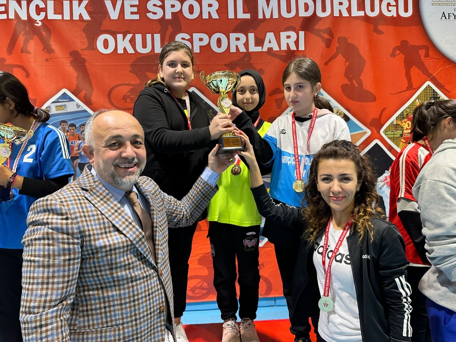 Floor curling müsabakaları tamamlandı