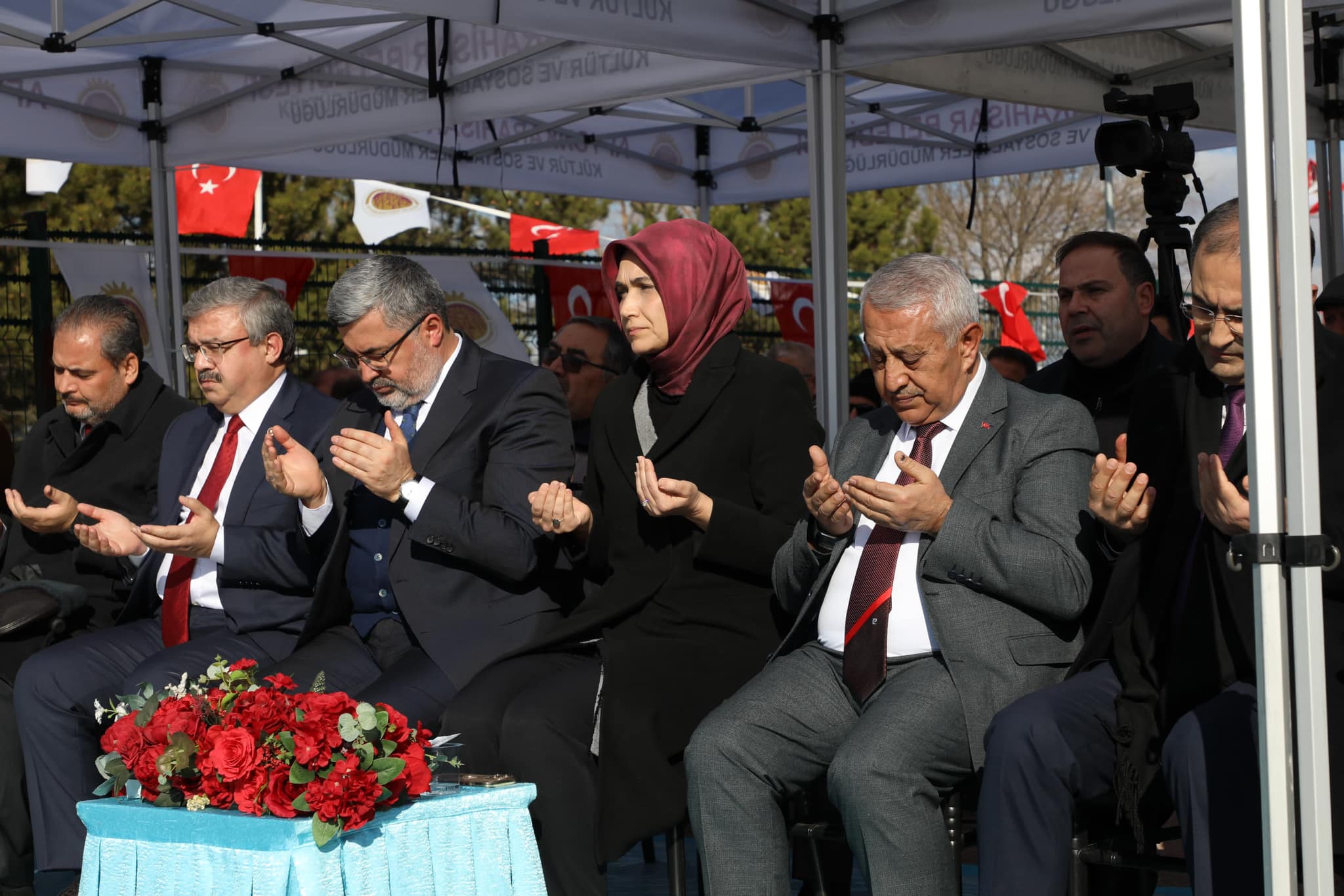 Daha Yeşil Afyon İçin Çalışmaya Devam. Başkan Zeybek Projesini Hayata Geçirdi