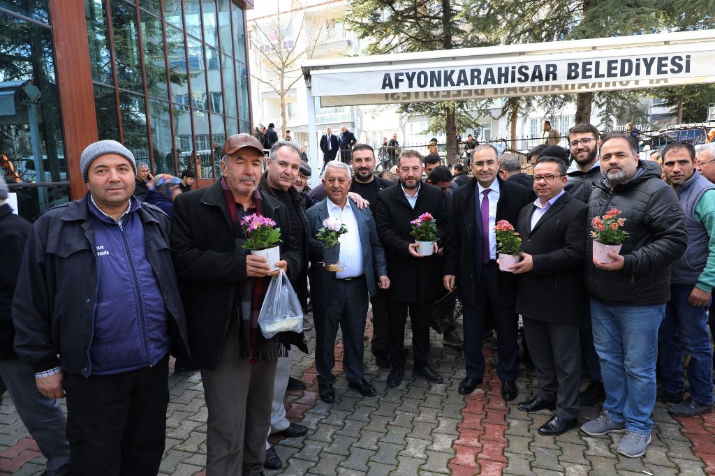 ZEYBEK CUMHURİYET MAHALLESİ’Nİ ZİYARET ETTİ