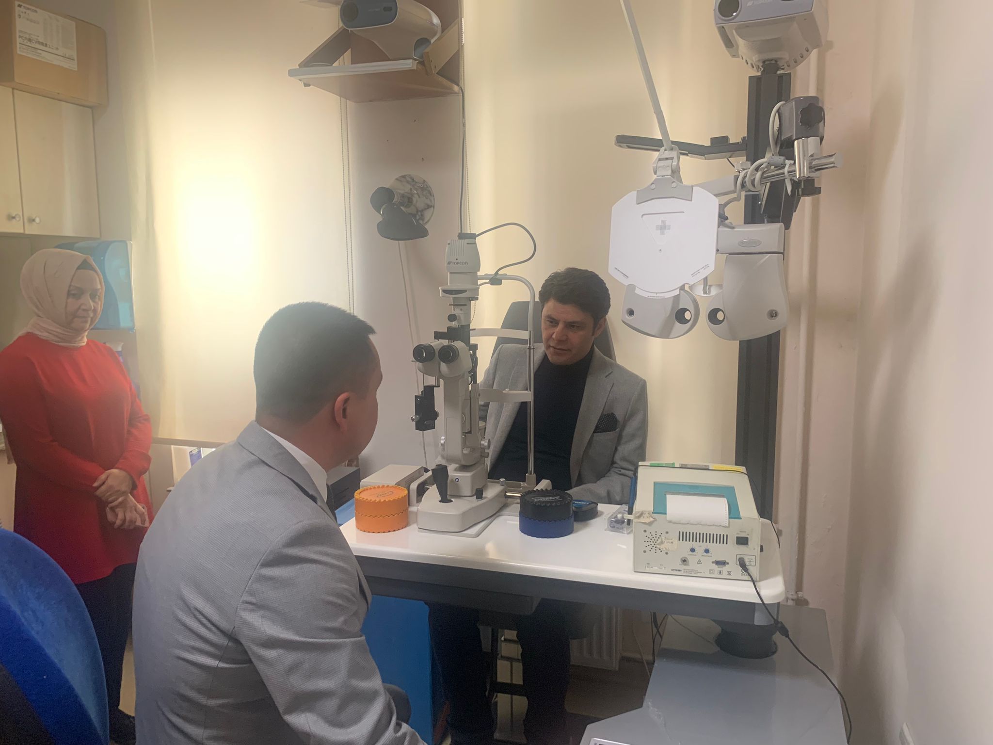 SANDIKLI KAYMAKAMI ÖNDER ÇENGEL, İLÇE DEVLET HASTANESİ'NDE İNCELEMELERDE BULUNDU