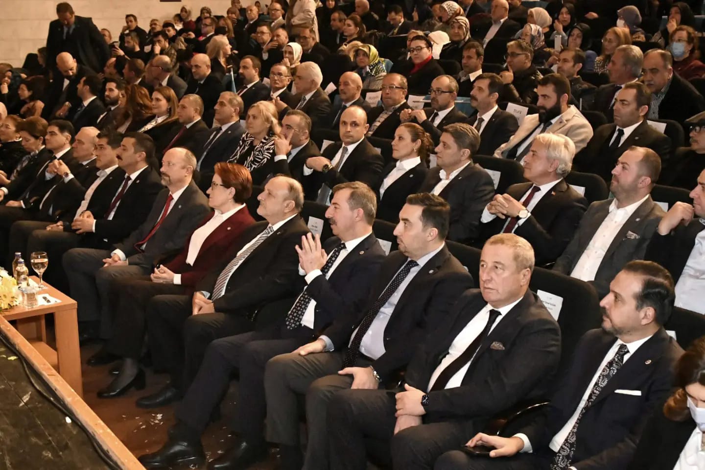 İYİ Partili Olgun Partisinin Bursa Toplantısına Katıldı.