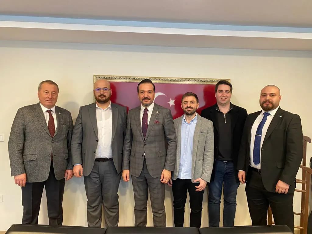 OLGUN GAZETECİLER KAFKAS VE ÇARDAKLI İLE BİR ARAYA GELDİ