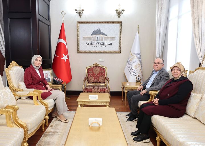 Eski Vali Tutulmaz'dan Vali Yiğitbaşı'ya Ziyaret
