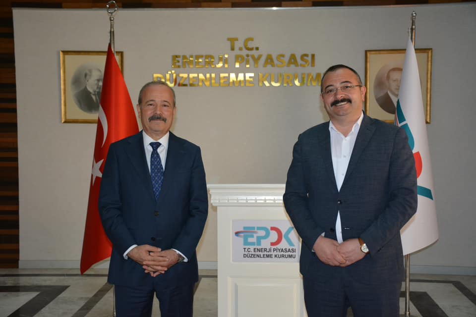 Kayıhan'da Bu Yıl Doğalgaz Ateşi Yanacak Başkan Şahin MHP'li Taytak'a Teşekkür Etti