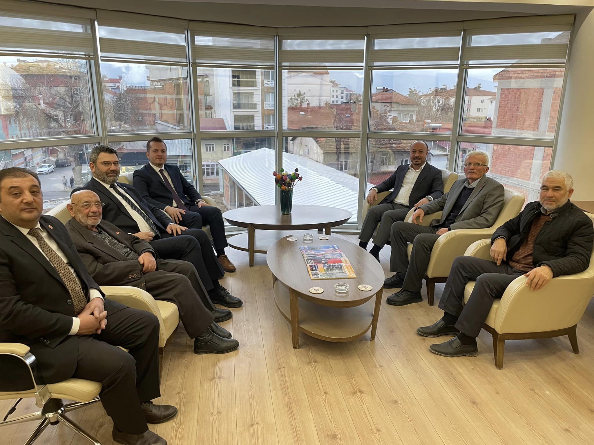 Saadet Partisi Heyeti Dazkırı Belediye Başkanı İsmail Taylan'ı Ziyaret Etti