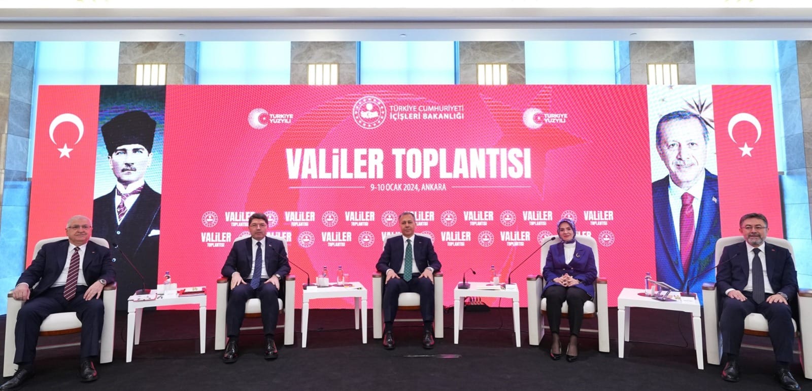 Vali Yiğitbaşı Ankara'da Valiler Toplantısına Katıldı