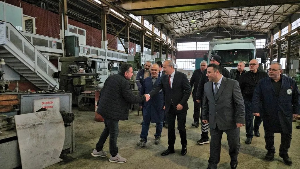 MHP MİLLETVEKİLİ MEHMET TAYTAK, AFYONKARAHİSAR MAKİNE FABRİKASI'NI ZİYARET ETTİ