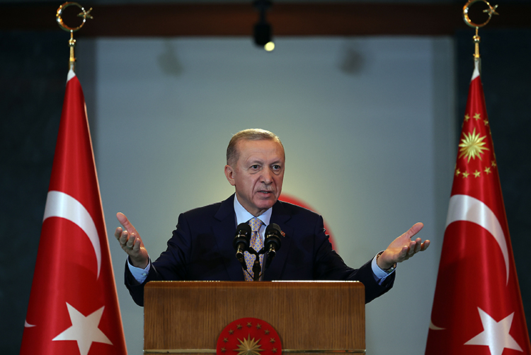 Cumhurbaşkanı Erdoğan Valiler Toplantısında Sert Konuştu