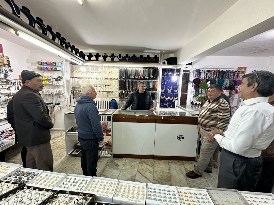 Emidağ'a Yeni İşletme Kazandırıldı Kurdelesini Başkan Koyuncu  Kesti